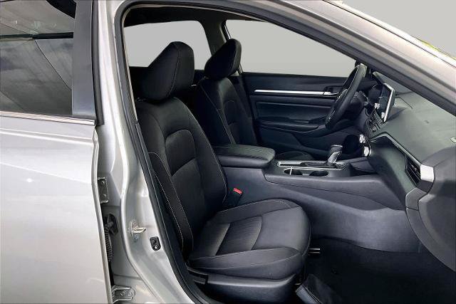 Certified 2022 Nissan Altima 2.5 SV FWD image 9