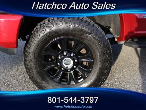 Used 2022 Ford F250 Lariat w/ Tremor Off-Road Package AWD/4WD image 9