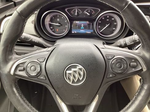 Used 2020 Buick Envision Essence AWD/4WD image 11