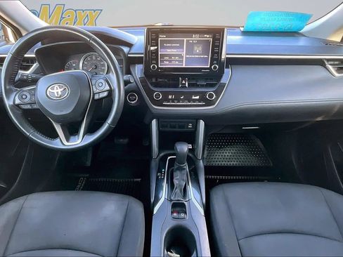 Used 2022 Toyota Corolla Cross LE w/ Black Badges Package (TMS) AWD/4WD image 7