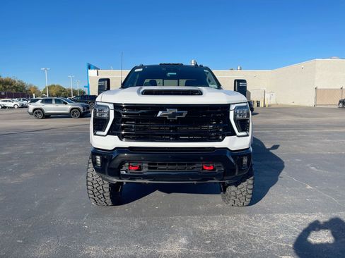 New 2025 Chevrolet Silverado 2500 LTZ w/ Trail Boss Package image 92