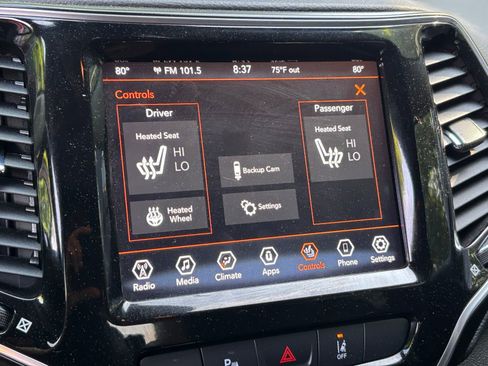 Used 2021 Jeep Cherokee Limited AWD/4WD image 9