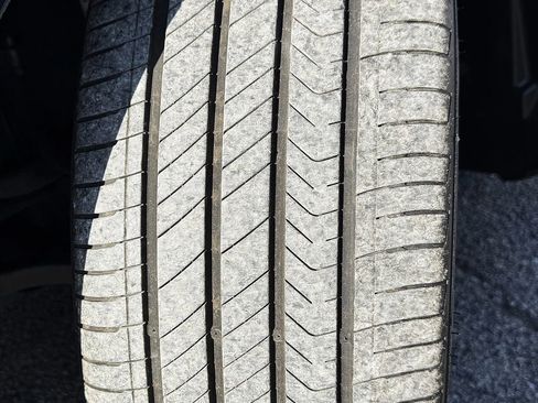 Used 2017 Mercedes-Benz E 300 image 16