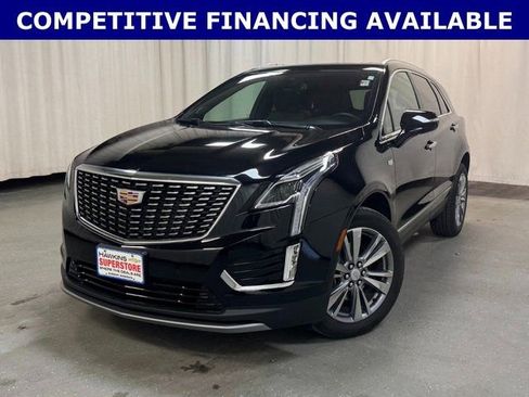Used 2025 Cadillac XT5 Premium Luxury image 9
