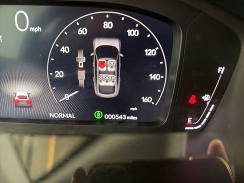 Certified 2026 Acura Integra FWD image 29