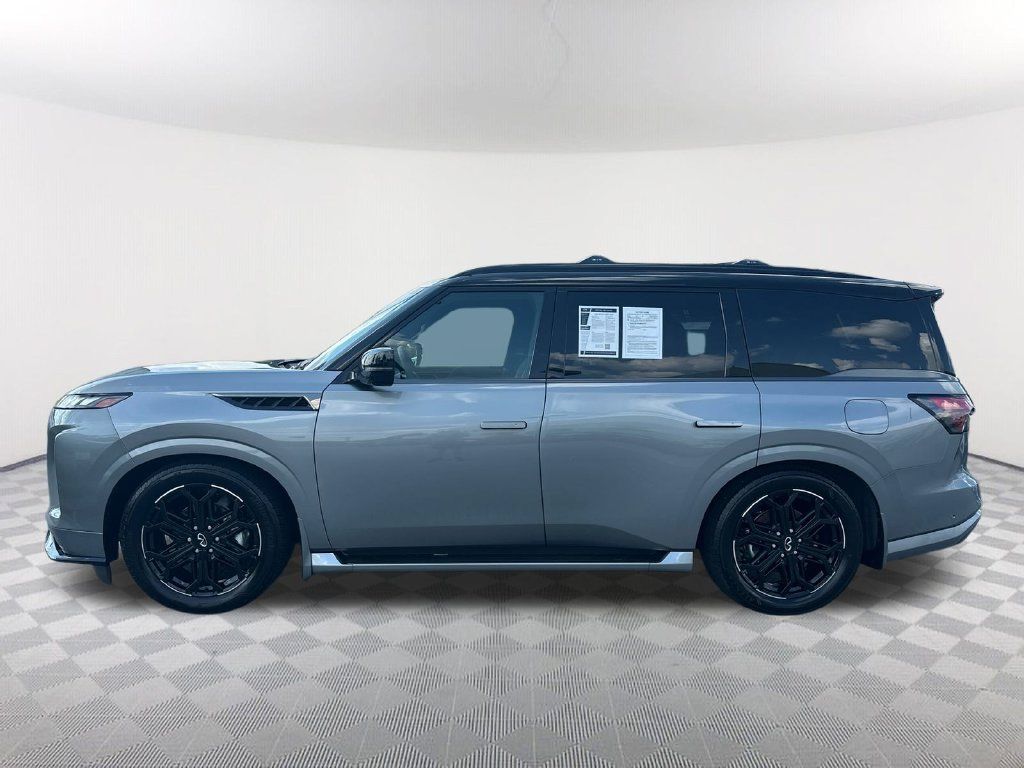 Certified 2026 INFINITI QX80 4WD w/ Sport Exterior Package image 8