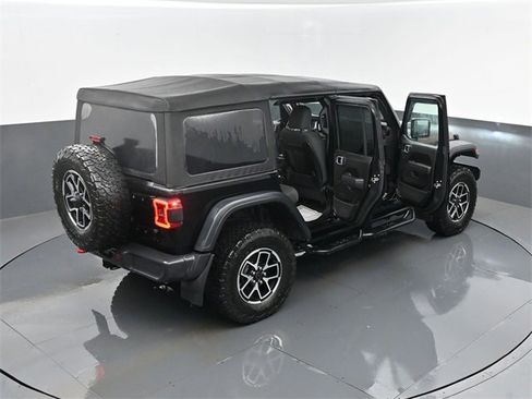 Used 2024 Jeep Wrangler Unlimited Rubicon image 27