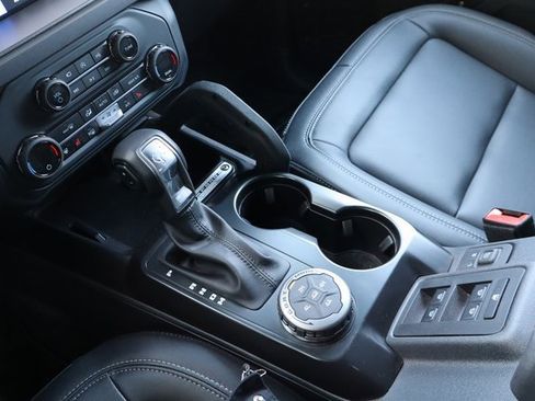 New 2025 Ford Bronco Badlands image 36