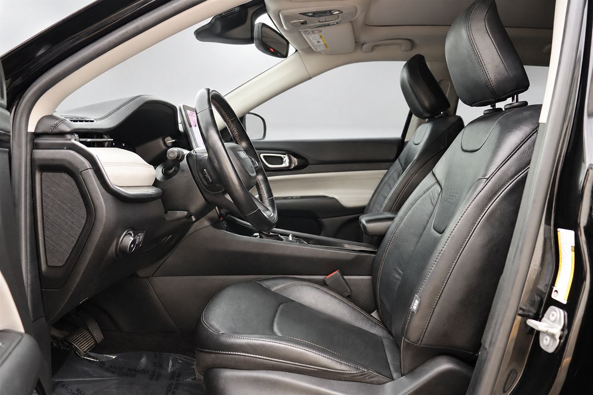 Used 2022 Jeep Compass Limited w/ Elite Group AWD/4WD image 25