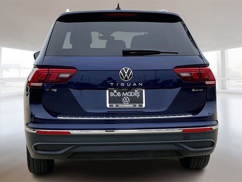 Used 2024 Volkswagen Tiguan Wolfsburg Edition image 4