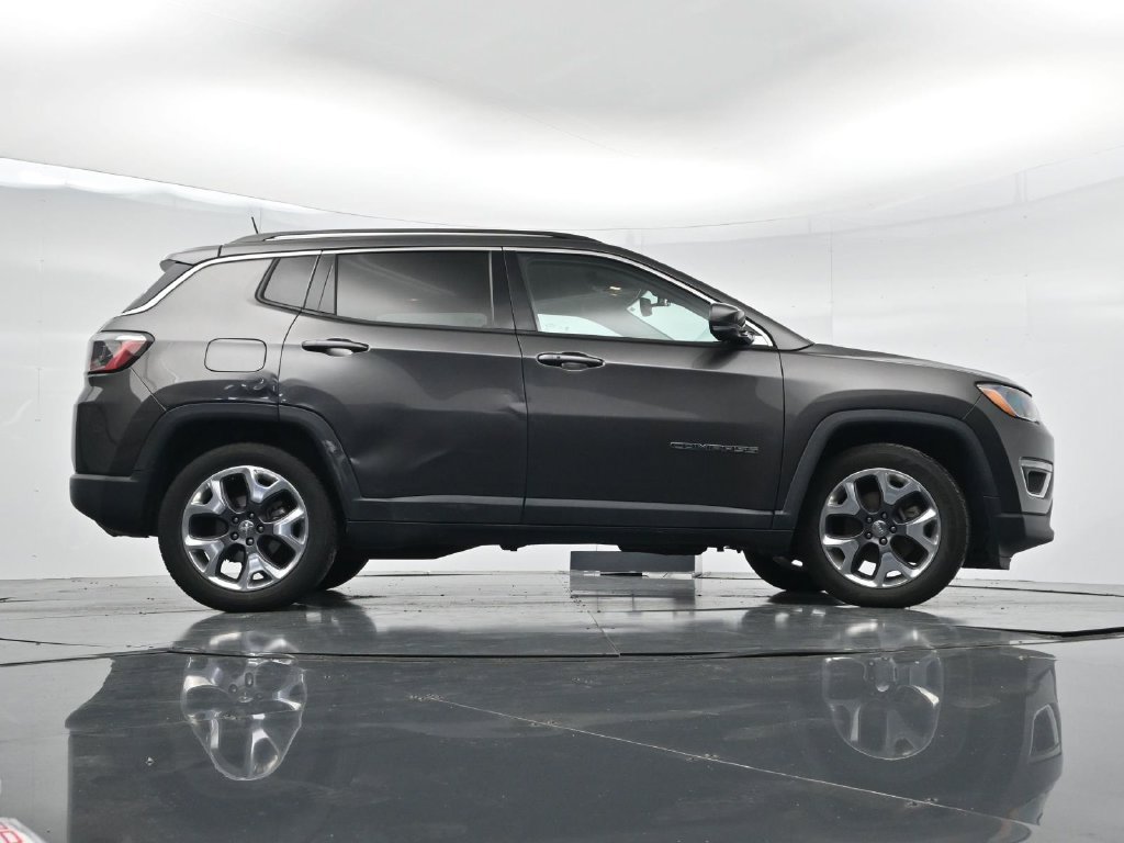 Used 2021 Jeep Compass Limited FWD image 33