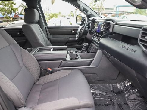 Used 2025 Toyota Tundra SR5 w/ SR5 Convenience Package AWD/4WD image 19