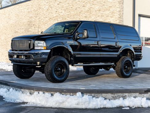 Used 2003 Ford Excursion Limited image 11