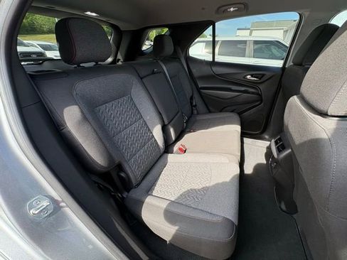 Used 2024 Chevrolet Equinox LT w/ Driver Convenience Package FWD image 29