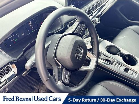 Used 2025 Honda Civic Sport image 9