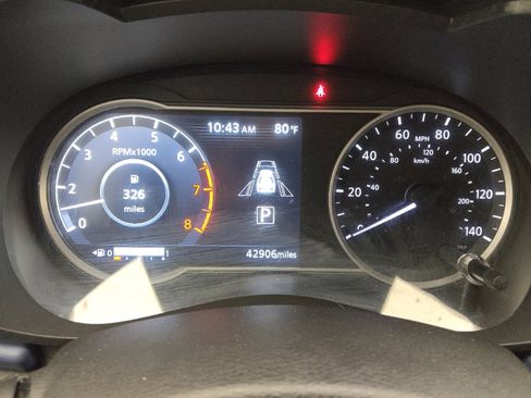 Used 2024 Nissan Versa SV FWD image 23