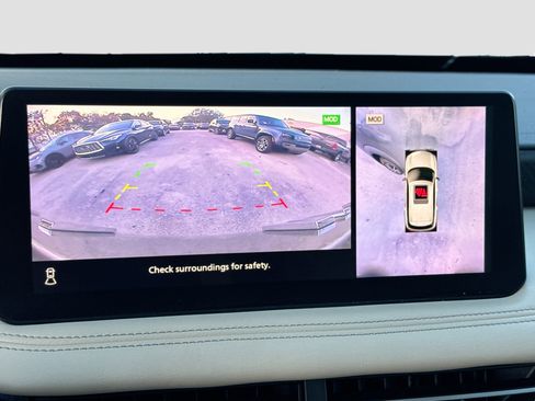 Used 2022 INFINITI QX60 Sensory w/ Cargo Package image 14