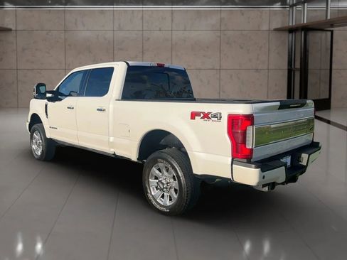 Used 2019 Ford F350 Platinum w/ Platinum Ultimate Package image 5