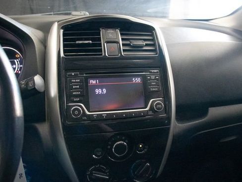 Used 2016 Nissan Versa Note SV image 32