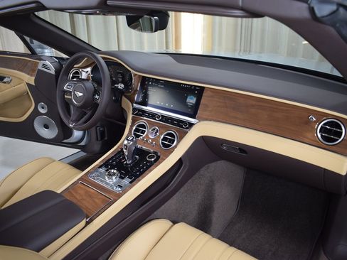 New 2026 Bentley Continental GTC image 24