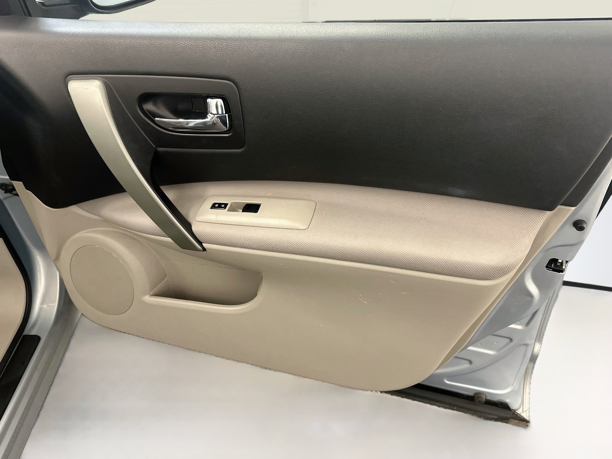 Used 2013 Nissan Rogue S w/ Special Edition Pkg AWD/4WD image 32