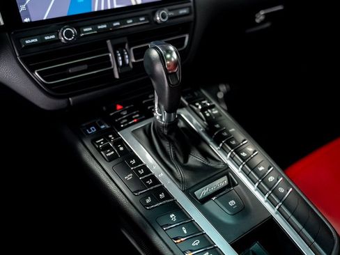 Used 2021 Porsche Macan GTS image 55