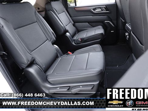 New 2026 GMC Yukon XL Denali w/ Sun & Power Step Package image 17