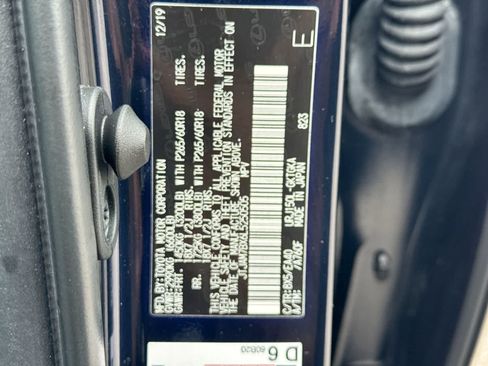 Used 2020 Lexus GX 460 Premium w/ Premium Package AWD/4WD image 41
