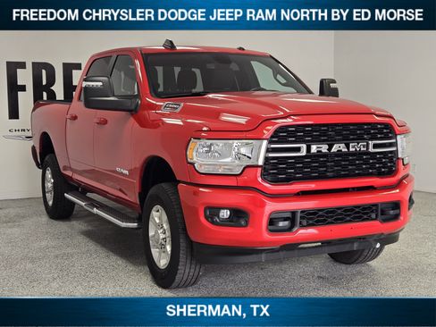 Used 2024 RAM 2500 Big Horn w/ Sport Appearance Package image 2