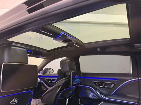 Used 2023 Mercedes-Benz Maybach S 680 4MATIC image 28