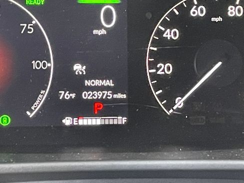 Used 2025 Honda CR-V Sport image 14