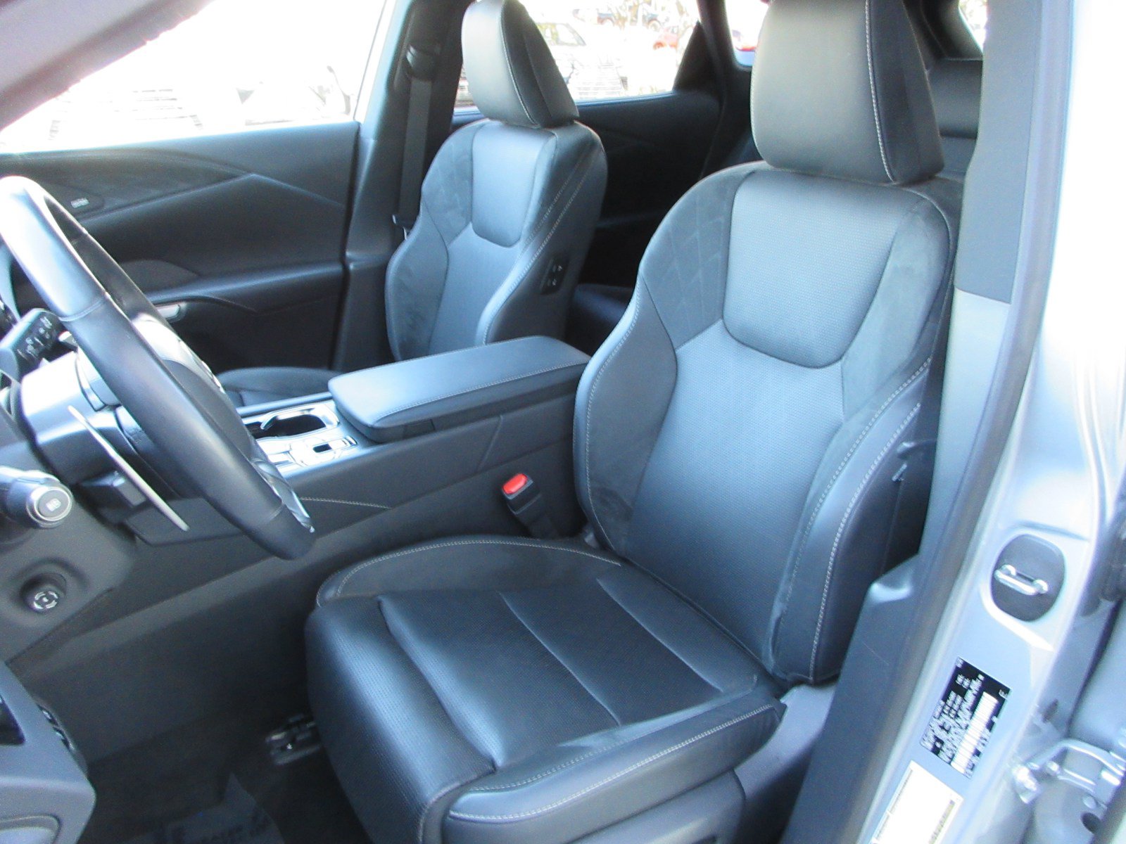 Used 2026 Lexus RX 450h AWD w/ Convenience Package image 34