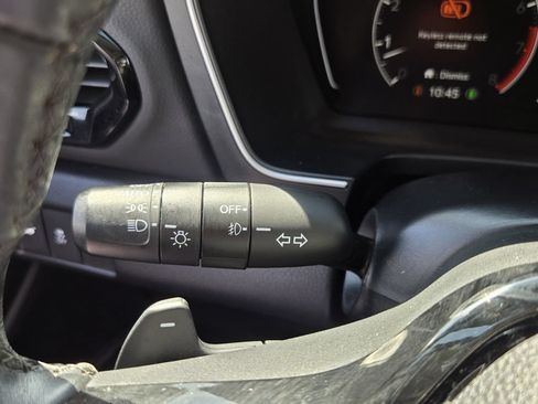 Used 2023 Honda Pilot EX-L image 25