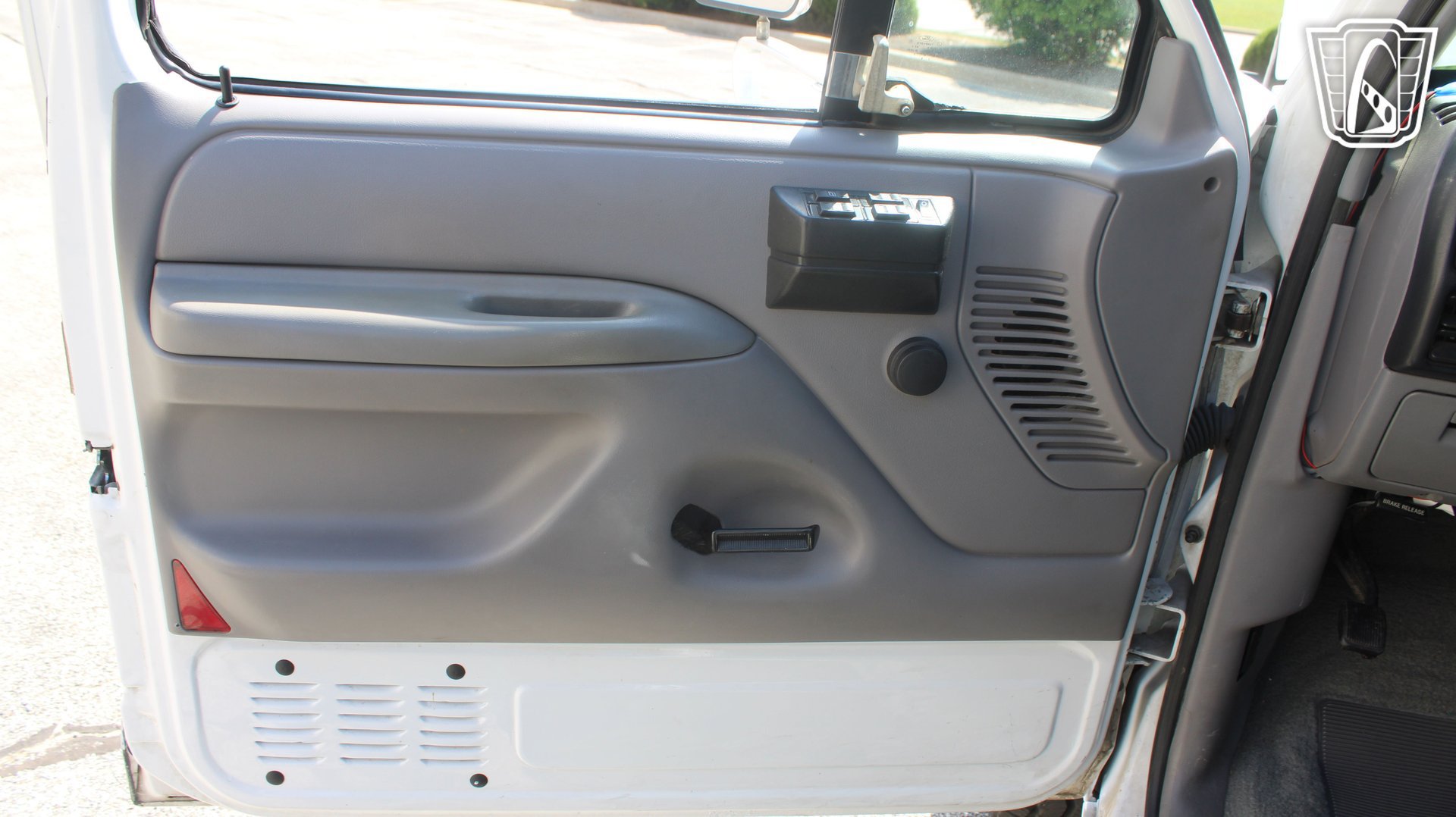 Used 1997 Ford F350 4x4 Crew Cab image 11