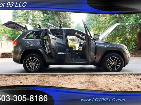 Used 2018 Jeep Grand Cherokee Limited AWD/4WD image 28