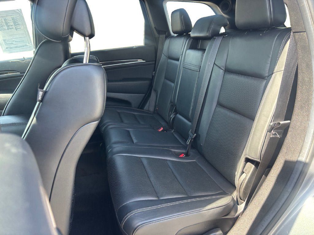 Used 2014 Jeep Grand Cherokee Overland w/ Advanced Technology Group RWD image 16