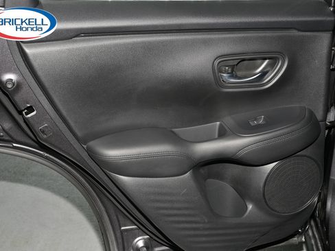 Certified 2024 Honda HR-V LX image 12