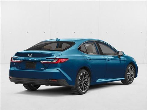 New 2026 Toyota Camry XLE image 2