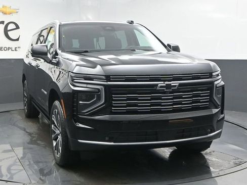 New 2026 Chevrolet Suburban High Country AWD/4WD image 30