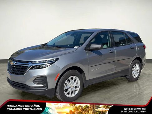 Used 2024 Chevrolet Equinox LS FWD image 2