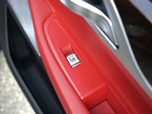 Used 2018 BMW M760i xDrive AWD/4WD image 40