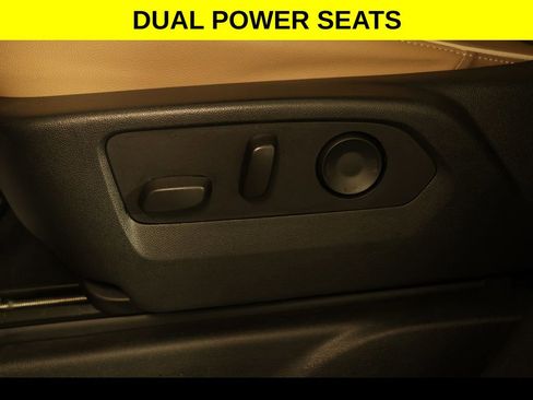 Used 2021 Chevrolet Tahoe Premier w/ Premium Package image 7