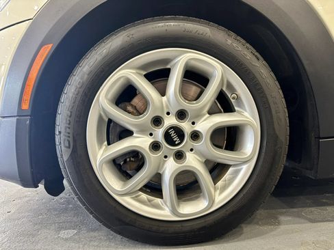 Used 2017 MINI Cooper S FWD image 39