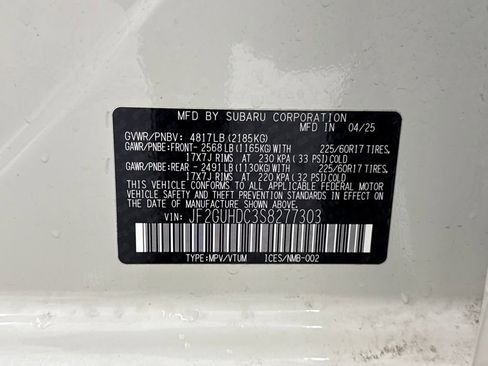 Used 2025 Subaru Crosstrek 2.0i Premium image 27