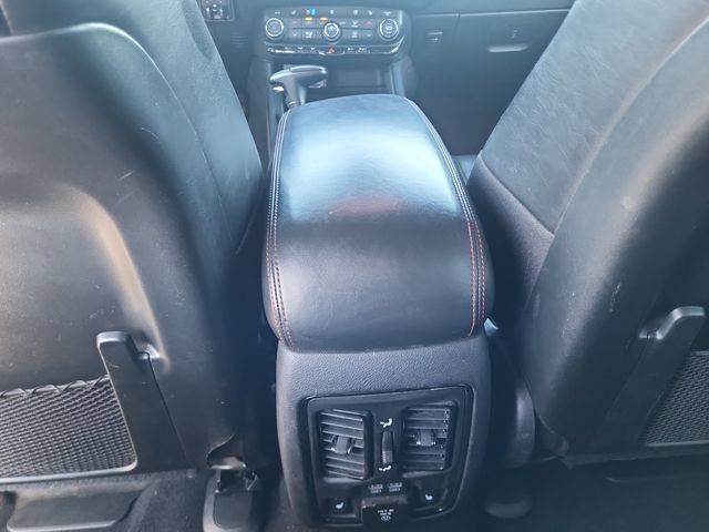 Used 2024 Dodge Durango GT RWD image 21