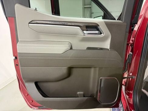 New 2026 GMC Sierra 1500 SLT w/ SLT Premium Package AWD/4WD image 25