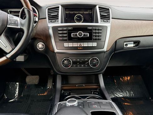 Used 2014 Mercedes-Benz ML 350 ML 350 BLUETEC image 12