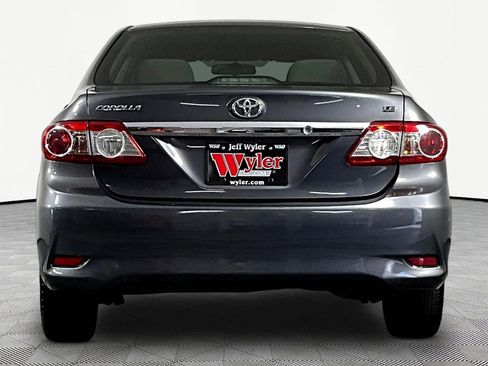 Used 2013 Toyota Corolla LE FWD image 5