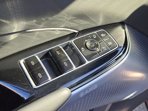New 2026 Cadillac Lyriq Premium Luxury AWD/4WD image 19