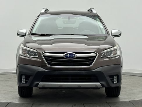 Used 2021 Subaru Outback Touring XT image 2